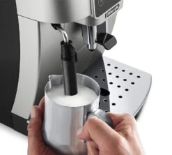 DELONGHI Magnifica Start FEB 2230.SB Garantie 3 Ans -Delonghial Magasin 3 machine a cafe delonghi magnifica start 2230sb