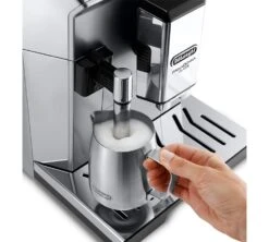 DELONGHI PrimaDonna Class ECAM 550.85.MS Garantie 3 Ans -Delonghial Magasin 550.85.ms expresso broyeur delonghi buse vapeur