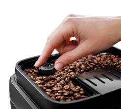 DELONGHI Magnifica EVO FEB 2961.B LatteCrema Garantie 5 Ans -Delonghial Magasin 5 delonghi magnifica evo latte noir