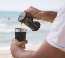 Carafe One Brew - Black - Barista&Co -Delonghial Magasin bccarafe piston 6