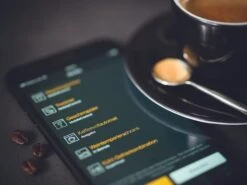 MIELE CM 7750 Noire Miele@Home -Delonghial Magasin cm7750 nr3