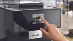 MIELE CM 7750 Noire Miele@Home -Delonghial Magasin cm7750 nr9