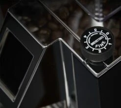 Moulin Expresso EUREKA Mignon Turbo Noir Et Chrome Silent Range -Delonghial Magasin eureka turbo noir 3