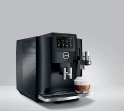 JURA S8 PianoBlack 2020 Smart Connect Inclus Garantie 3 Ans -Delonghial Magasin expresso broyeur s8 pianoblack cappuccino ambiance