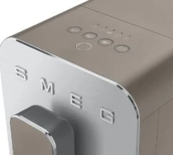 SMEG Taupe BCC01TPMEU 17 SMEG Taupe BCC01TPMEU -Delonghial Magasin expresso broyeur smeg bcc01tpmeu groupe