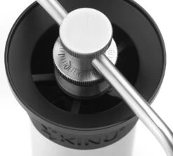 Moulin à Café Manuel KINU M47 Phoenix + Valise De Transport -Delonghial Magasin kinu phoenix 3