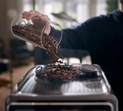 SAECO Xelsis Deluxe SM8780/00 Garantie 3 Ans -Delonghial Magasin machine expresso broyeur saeco xelsis deluxe noir grains