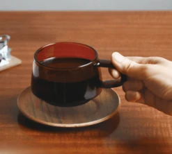 Tasse + Sous Tasses - KINTO - 27 Cl Ambre 7 Tasse + Sous Tasses - KINTO - 27 Cl Ambre -Delonghial Magasin s1